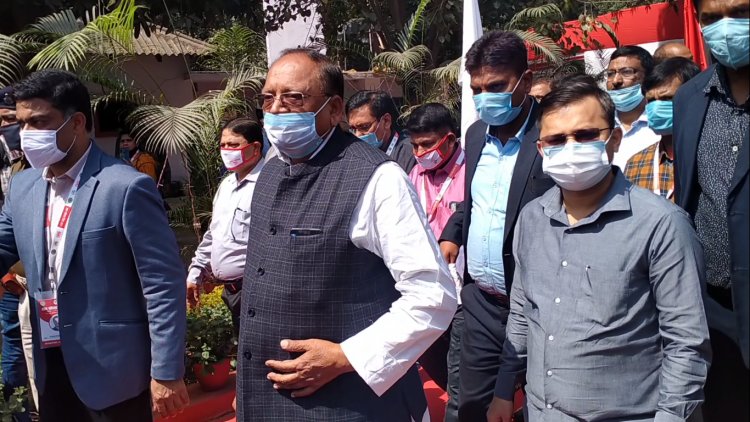 कृषि मंत्री अमरेंद्र प्रताप सिंह ने किया उधान महोत्सव का उद्घाटन