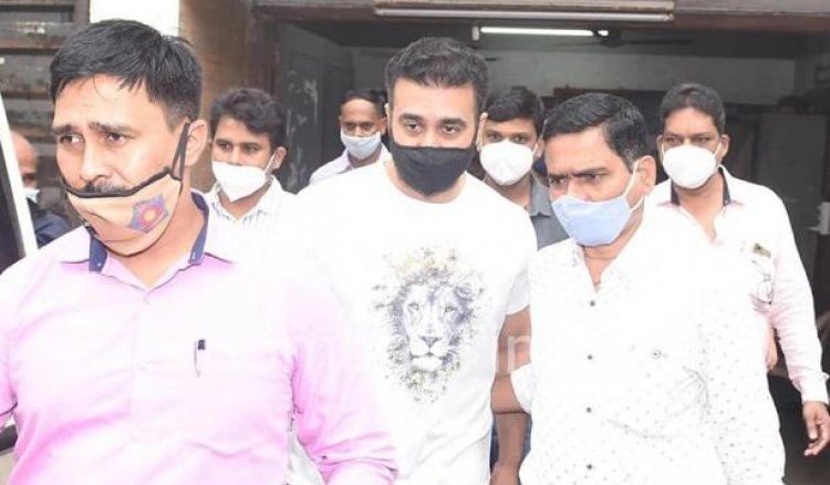 अश्लील फिल्में बनाने में राज कुंद्रा और रायन थॉर्पे को 14 दिन की न्यायिक हिरासत पर भेजा गया