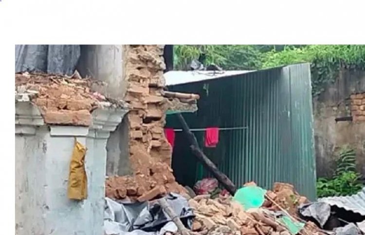 समस्तीपुर में  मकान की दीवार  ढहने से घर में सोई मां-बेटी समेत तीन की मौत
