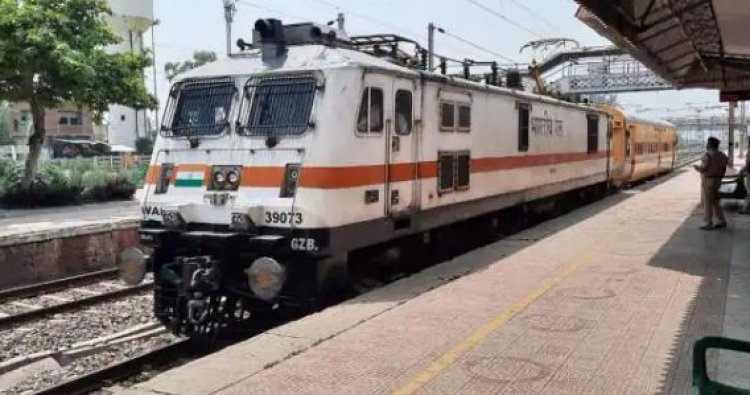 बिहार से यूपी, जम्मू और पंजाब जाने वाली 10 ट्रेनें रद्द, 3 का बदला रुट