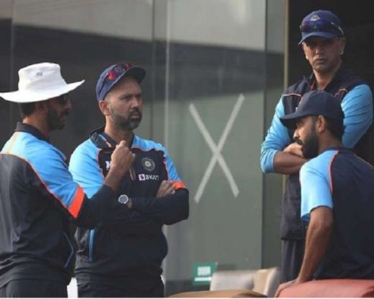 कोरोना के ओमिक्रोन वैरिएंट की दहशत, संकट में टीम इंडिया का दक्षिण अफ्रीका दौरा, CSA ने स्थगित किए घरेलू मैच