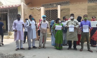 पटना सिटी के खाजेकलां इलाके के पास राशन के लिये प्रदर्शन  ||