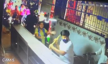दानापुर में दबंगों का आतंक, महिला को बुरी तरह पीटा, पुर्व विधायक ने सरकार के दावों की पोल खोली।