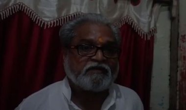 भरत पोद्दार ने होल्डिंग टैक्स में सुधार को लेकर नागरिकों की ओर से उपमुख्यमंत्री को मांग पत्र सौंपा