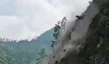 हिमाचल के किन्नौर में बड़ा हादसा, भूस्खलन में दबे बस में सवार 60 लोग
