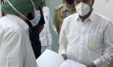 कांग्रेस से कलह के बाद  कैप्टन ने छोड़ा CM पद