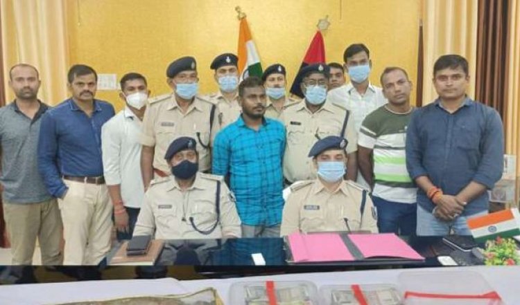 मुंगेर पुलिस को मिली बड़ी सफलता, 12 घंटे में लूटकांड पर्दाफाश, 44.13 लाख रिकवर, तीन गिरफ्तार