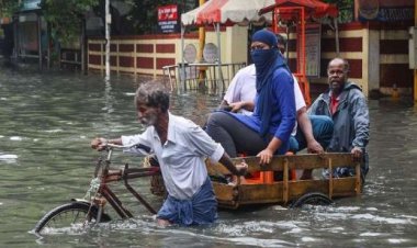 चेन्नई में छह साल के बाद फिर से बारिश का कहर, मकानों में घुसा पानी एनडीआरएफ ने 4 टीमों को किया तैनात