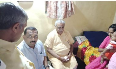 PFI के कथित हमले में मारे गए संघ कार्यकर्ता के परिवार से मिले मनमोहन वैद्य