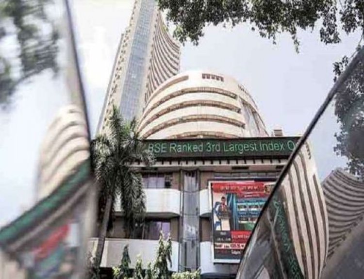 शेयर मार्केट्स सोमवार Updates: बाजार में अफरातफरी, सेंसेक्‍स 1061 अंक टूटा, Nifty 17500 के नीचे आया