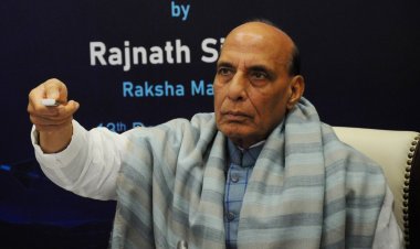 रक्षा मंत्री राजनाथ सिंह ने कहा, 'भारत का चरित्र रहा कि कभी किसी पर आक्रमण नहीं किया'