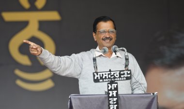 अरविंद केजरीवाल ने कांग्रेस सरकार को नौटंकीबाज और आज तक की सबसे भ्रष्ट सरकार करार दिया