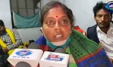 छलक पड़ा वार्ड सचिवों का दर्द: 'घुट-घुट के मरने से अच्छा है एक बार में मर जाती'