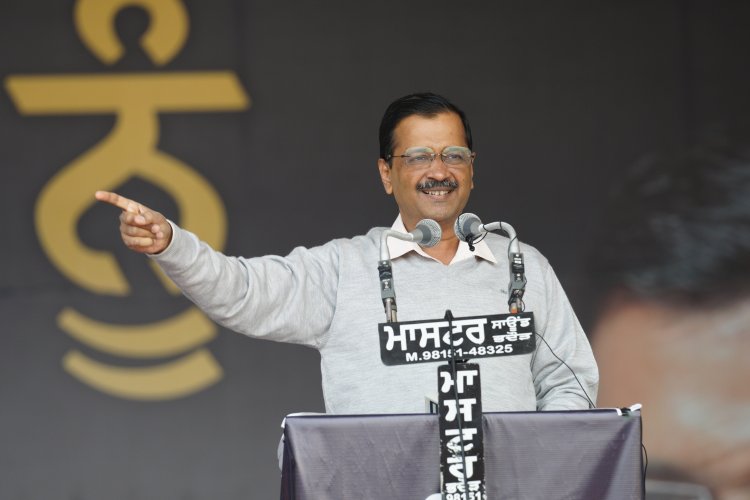 अरविंद केजरीवाल ने कांग्रेस सरकार को नौटंकीबाज और आज तक की सबसे भ्रष्ट सरकार करार दिया