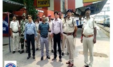 अग्निपथ योजना को लेकर मोकामा रेलवे स्टेशन पर पुलिस दिखी चाक-चौबंद