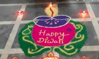 लोहिया नगर माउंट कार्मेल स्कूल में शुक्रवार को रंगोली व घरोंदा प्रतियोगिताओं का आयोजन किया गया।
