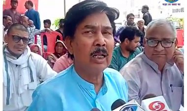 भाकपा माले ने कैदियों की रिहारी मामले को लेकर किया एकदिवसीय धरना