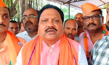 अररिया में पार्टी कार्यकर्ताओं ने दिया एकदिवसीय धरना 
