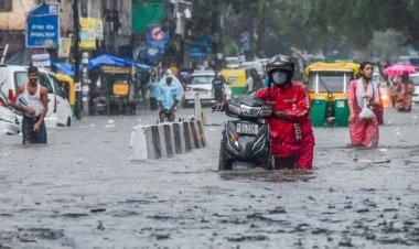 Delhi Weather : देश के इन राज्यों में भारी बारिश का अलर्ट, जानें इस हफ्ते कैसा रहेगा मौसम का हाल