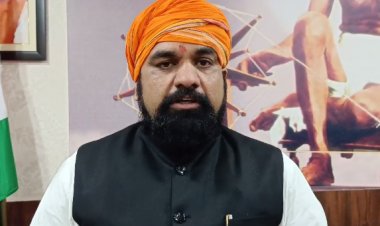 बिहार के स्कूलों में छुट्टियाँ रद्द किये जाने को लेकर सम्राट चौधरी का CM नीतीश पर करारा ह/मला 