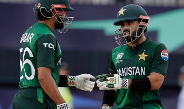 PAK vs CAN : बाबर-रिजवान ने दिलाई पाकिस्तान को जीत, 7 विकेट से कनाडा को हराया