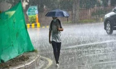 दिल्ली-एनसीआर में मौसम का बदला मिजाज, गर्मी से मिली राहत, शुरू हुई झमाझम बारिश