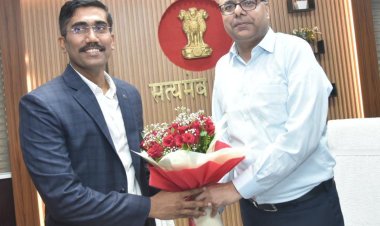 पटना के जिलाधिकारी समेत 6 आईएएस का तबादला, चंद्रशेखर सिंह फिर बने पटना DM