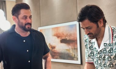 MS Dhoni Birthday: महेंद्र सिंह धोनी ने सलमान खान के साथ मनाया जन्मदिन, भाईजान बोले- हैप्पी बर्थडे कप्तान साहब