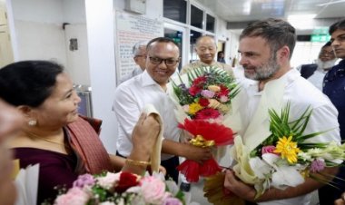 असम के दौरे पर पहुंचे राहुल गांधी, मणिपुर में हिं/सा प्रभावित लोगों से करेंगे मुलाकात