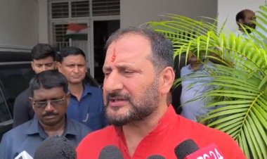 मदरसो में दी जाने वाली शिक्षा पर उठ रहे सवाल पर नीरज कुमार बबलू का बड़ा बयान 