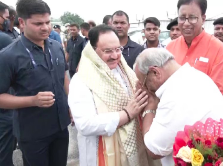 जेपी नड्डा पहुंचे पटना, बिहार को देंगे बड़ी सौगात, भाजपा ने किया जोरदार स्वागत, दिखाई ताकत