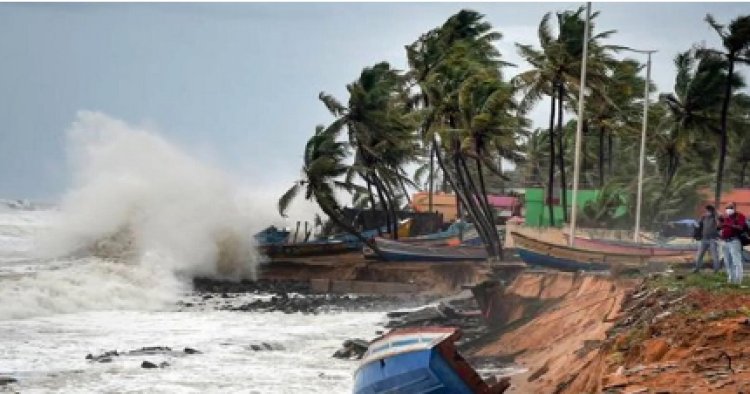 Weather : बंगाल की खाड़ी में उठा चक्र/वात, IMD ने जारी किया कई राज्यों में भारी बारिश का अ/लर्ट