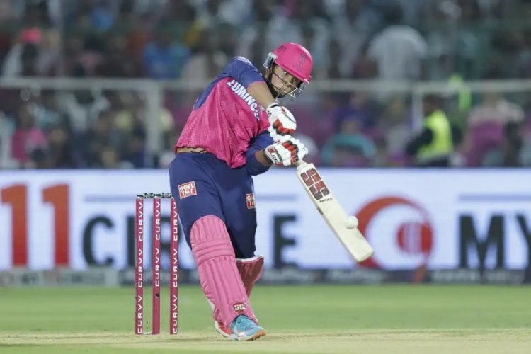 IPL में वैभव सूर्यवंशी के इतिहास रचने पर बिहार में जश्न का महौल, पटाखे फोड़े; मिठाइयां बांटी