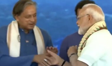 कई लोगों की रातों की नींद उड़ जाएगी, शशि थरूर के साथ मंच साझा कर बोले पीएम मोदी