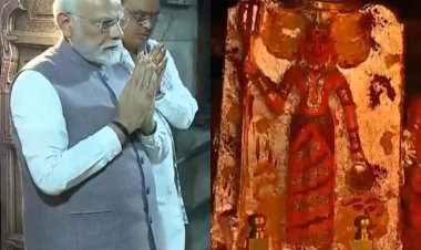 बीकानेर पहुंचे PM मोदी, करणी माता मंदिर में की पूजा अर्चना