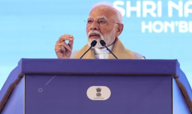 पूर्वोत्तर के विकास पर पीएम मोदी का जोर, आतंकवाद और माओवाद पर सख्त रुख