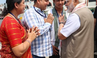पटना एयरपोर्ट पर वैभव सूर्यवंशी से मिले PM मोदी, बिहार के लाल ने IPL 2025 में मचाया धमाल