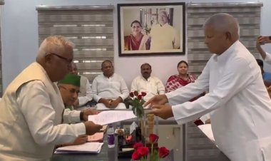 लालू यादव का आरजेडी राष्ट्रीय अध्यक्ष पद के लिए नामांकन, क्या फिर होगी ऐतिहासिक जीत?