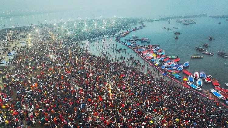 महाकुंभ 2025: मौनी अमावस्या भगदड़ पर विवाद, बीबीसी और सरकार के दावों में बड़ा अंतर