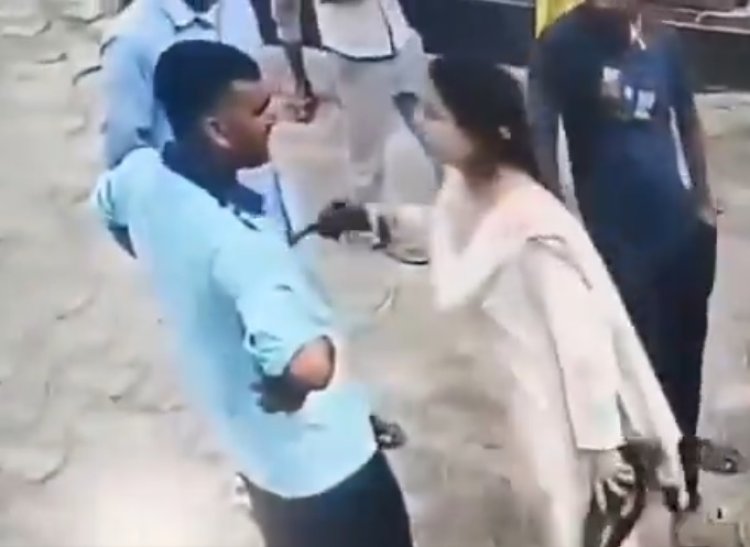 यूपी के हरदोई में युवती की दबंगई का वीडियो वायरल, CNG विवाद में सेल्समैन पर तानी रिवाल्वर