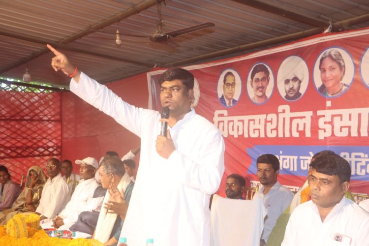 दरभंगा में मुकेश सहनी का ऐलान: निषाद अब मछली मारने वाला नहीं, सरकार बनाने वाला है