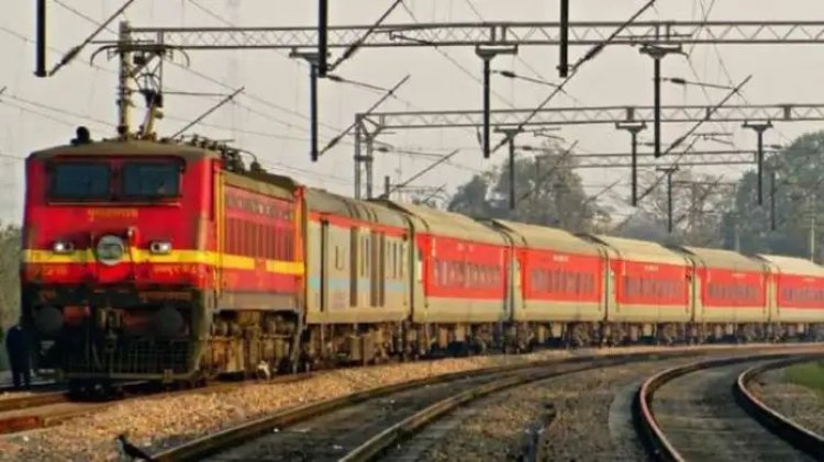 Indian Railway Update: 1 जुलाई से लंबी दूरी की ट्रेन यात्रा महंगी, जानिए नए किराए का पूरा गणित