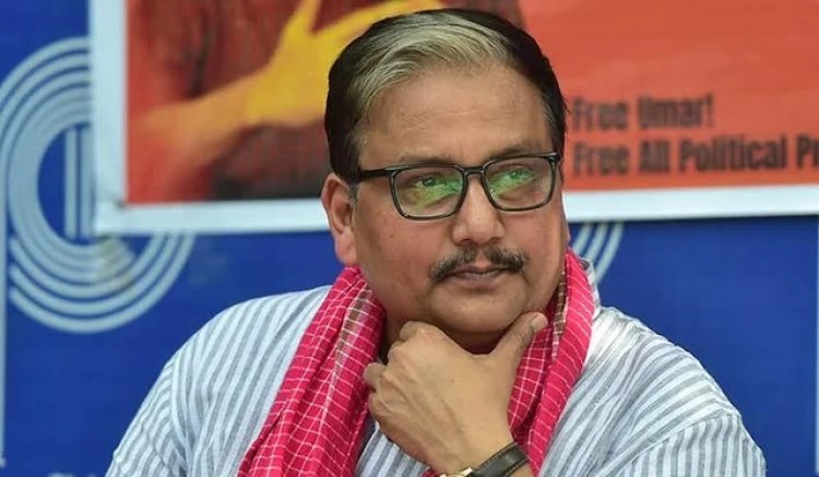 मनोज झा ने उठाए वक्फ विवाद पर सवाल, सुधांशु त्रिवेदी के 'नमाजवाद' बयान पर दी तीखी प्रतिक्रिया