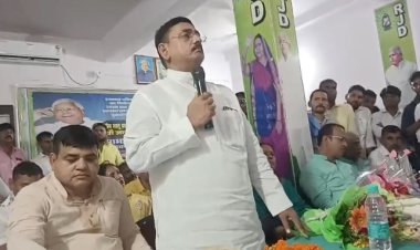 कई नेताओं ने थामा RJD का दामन, नवादा में हुआ भव्य स्वागत समारोह