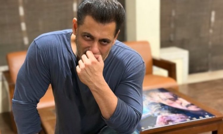 सलमान खान का मिडनाइट सरप्राइज: भाईजान ने फैंस को दिया खास टास्क, फिर जीत लिया दिल