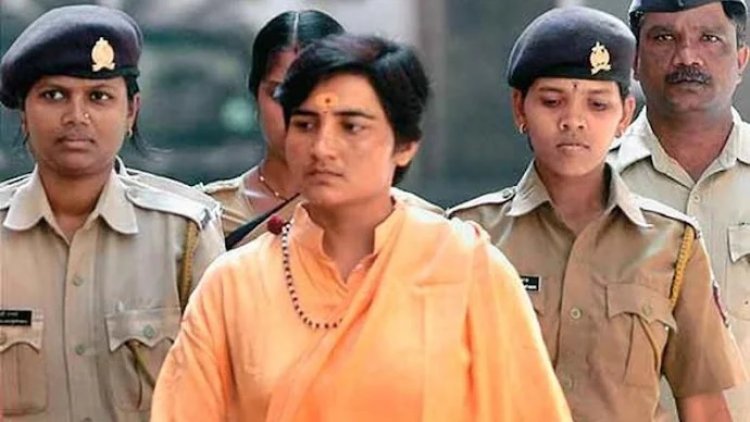 मालेगांव ब्लास्ट केस में बड़ा फैसला: साध्वी प्रज्ञा और कर्नल पुरोहित समेत सभी 7 आरोपी बरी, NIA कोर्ट ने कहा— सबूत नहीं मिले