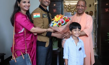 अंतरिक्ष से लौटे देश के सपूत शुभांशु शुक्ला ने की CM योगी से मुलाकात, कहा – 'भारत के लिए सुनहरा समय'