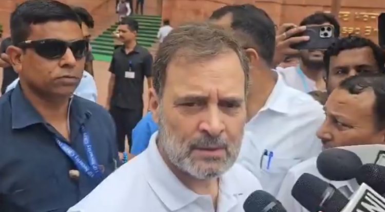 राहुल गांधी का चुनाव आयोग पर बड़ा आरोप: कहा- हमारे पास वोट चोरी के 100% सबूत, BJP के लिए करवा रहा है गड़बड़ी