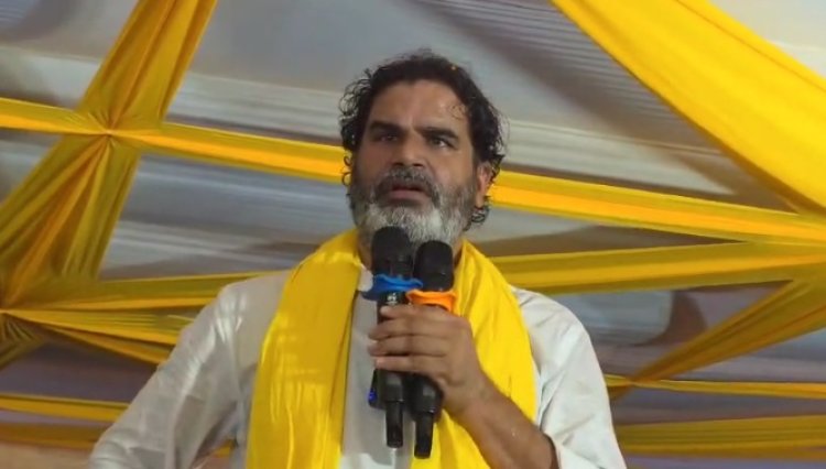 प्रशांत किशोर का नीतीश सरकार पर बड़ा हमला: 'इस बार वोट नेताओं के नाम पर नहीं, बच्चों के भविष्य के लिए दें'