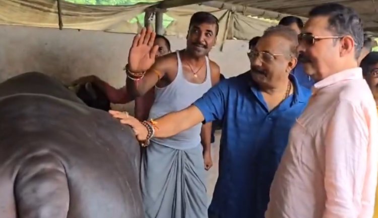 नीतीश के करीबी अशोक चौधरी पहुंचे मोकामा के 'छोटे सरकार' अनंत सिंह से मिलने, दिखाई गोशाला